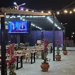 ホテル Keshtjella Xhabeqos 4*