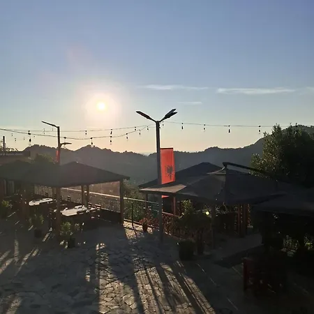 Keshtjella Xhabeqos 4* Laknas