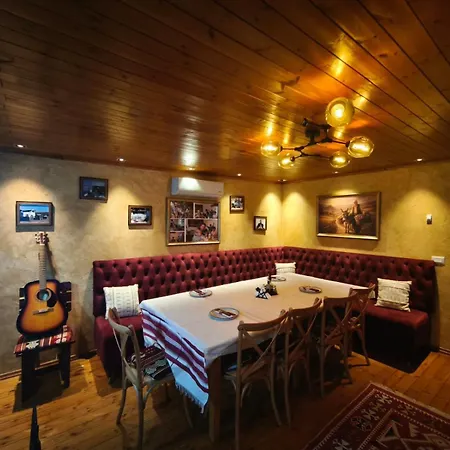 Отель Keshtjella Xhabeqos 4*