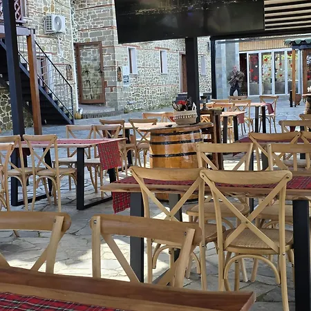 Keshtjella Xhabeqos Отель 4*