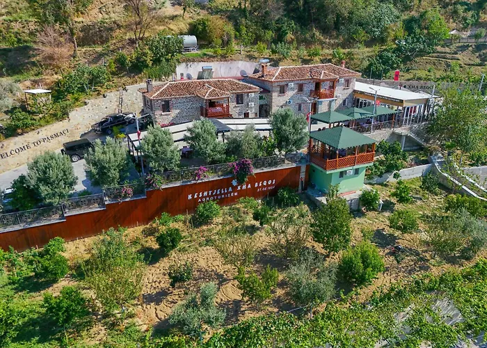 Keshtjella Xhabeqos 4*