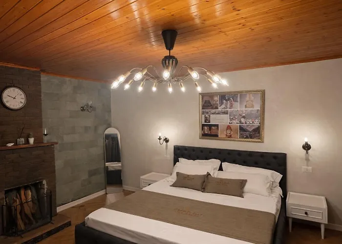 Keshtjella Xhabeqos Hotel 4*