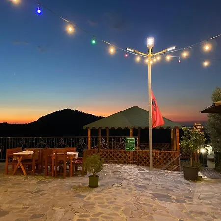 Keshtjella Xhabeqos Hotel