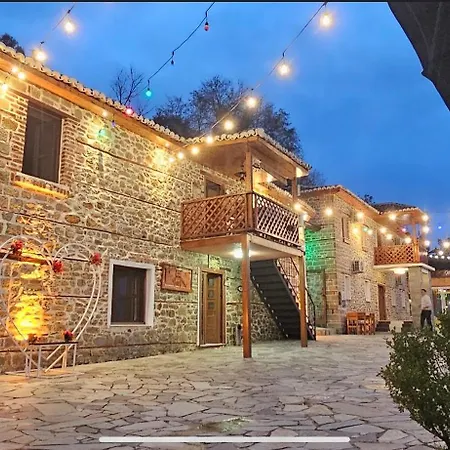 Keshtjella Xhabeqos Hotel Ljaknasi