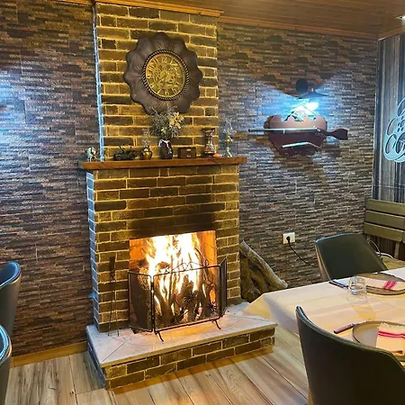 Keshtjella Xhabeqos Hotel