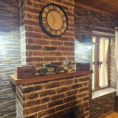 Keshtjella Xhabeqos فندق