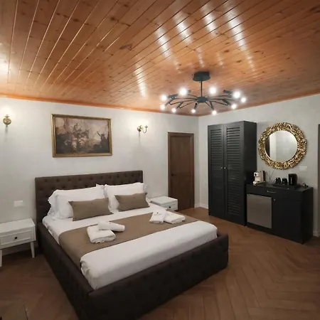 Szálloda Keshtjella Xhabeqos
