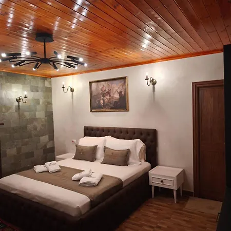 Keshtjella Xhabeqos Szálloda 4*