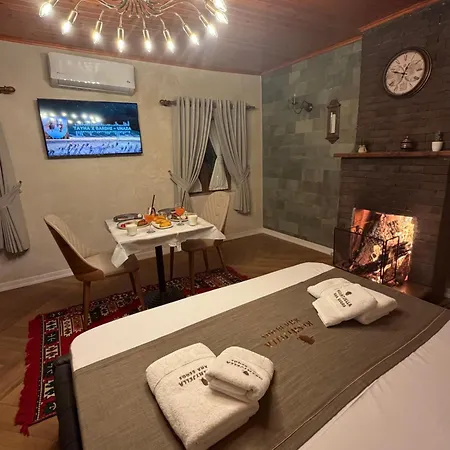 Keshtjella Xhabeqos Hotel 4*