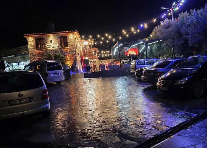 Hotel Keshtjella Xhabeqos