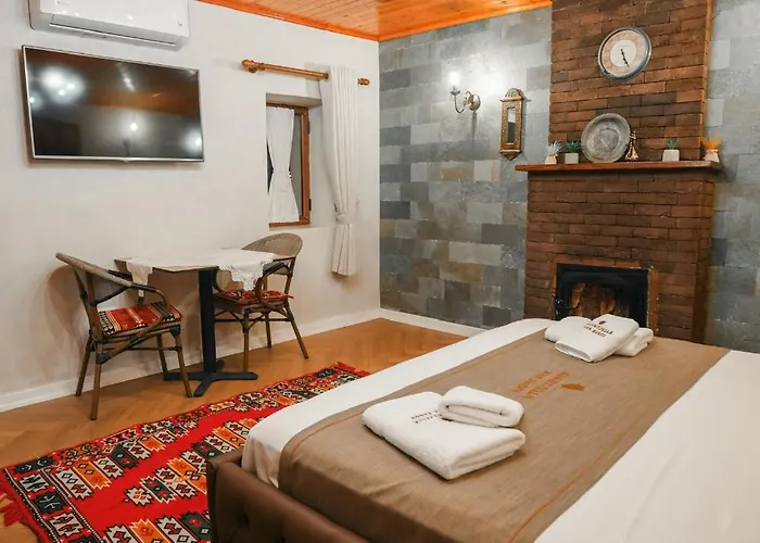 Hotel Keshtjella Xhabeqos