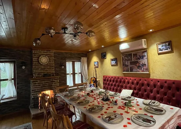 Hotel Keshtjella Xhabeqos 4*